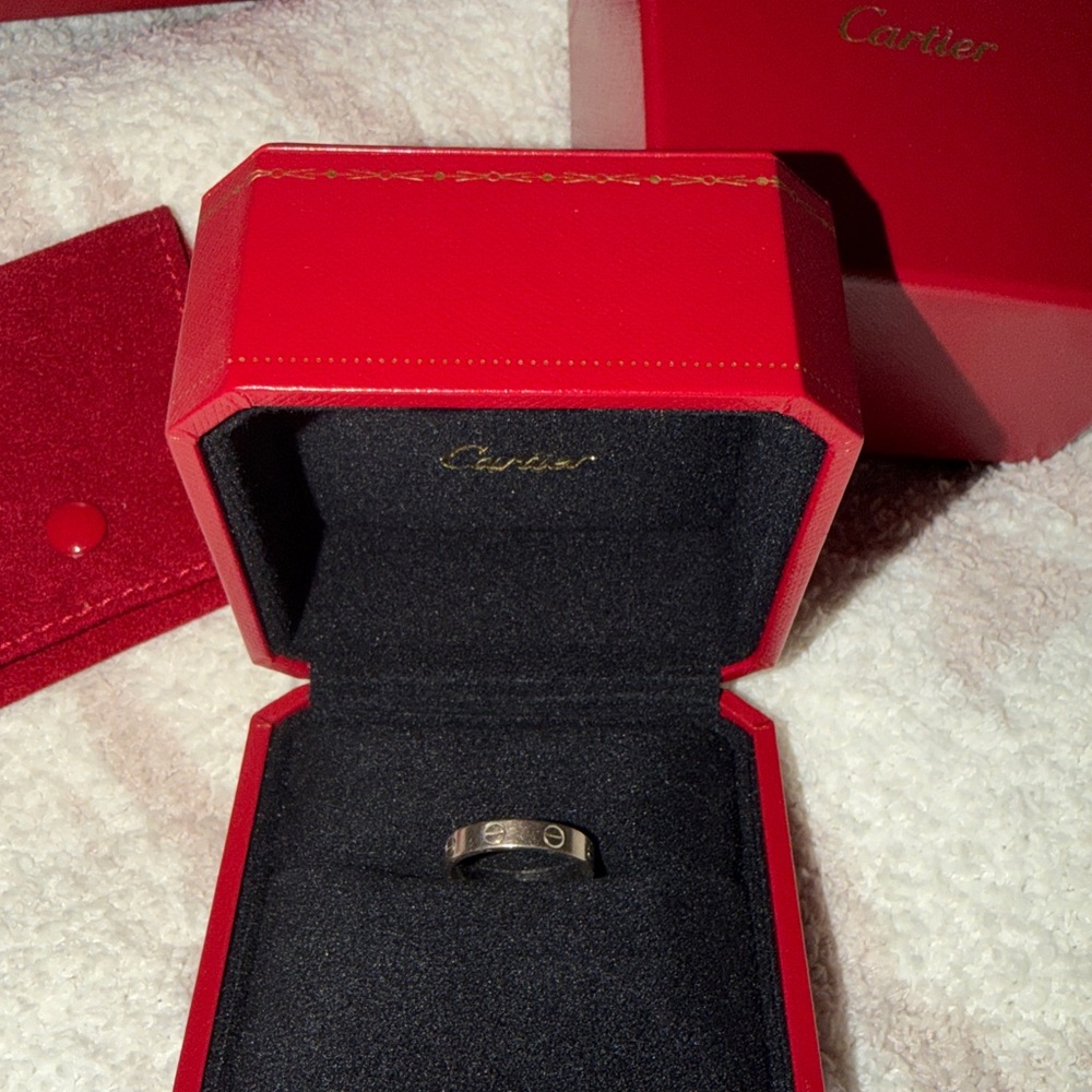 Cartier love ring